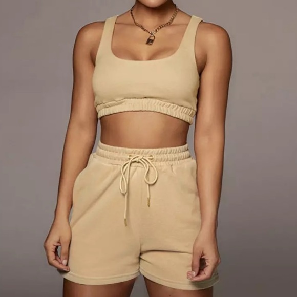 Other - Two piece casual sports wear. Crop top and draw string pants set.